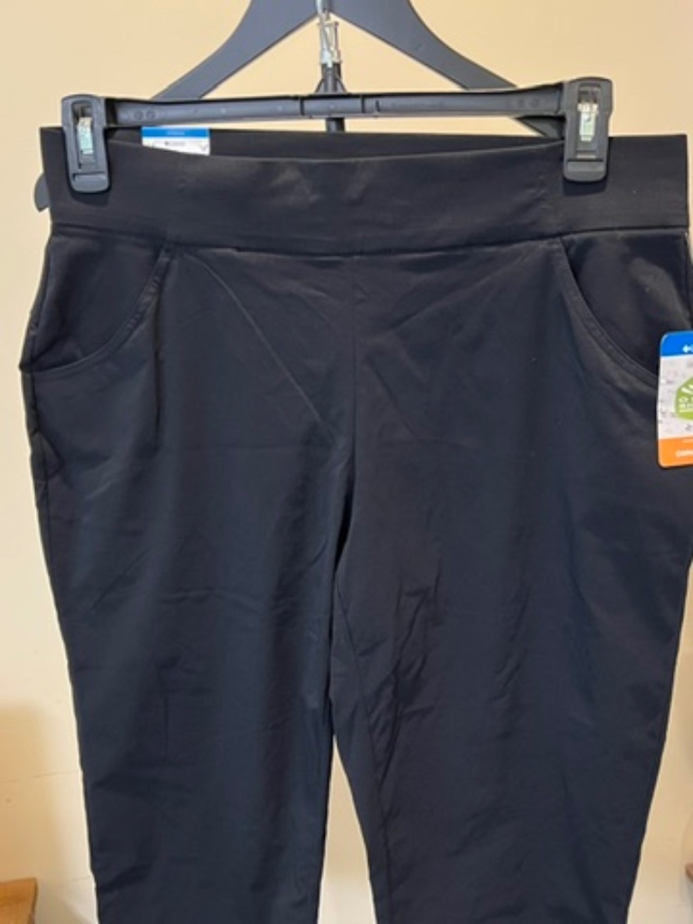 NWT Columbia Women's Omni-Shield Capri Pants